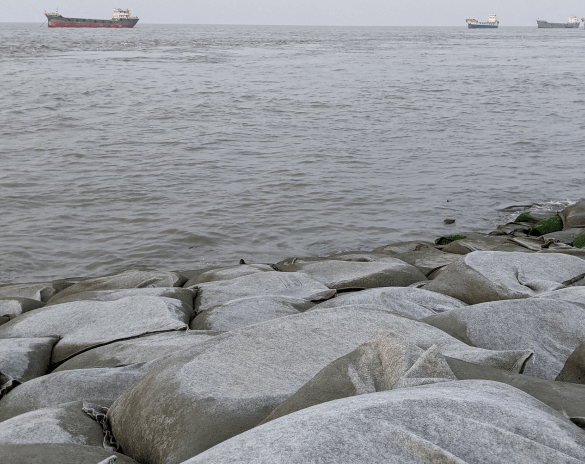Engineered Geotextile Tube Dewatering Solutions